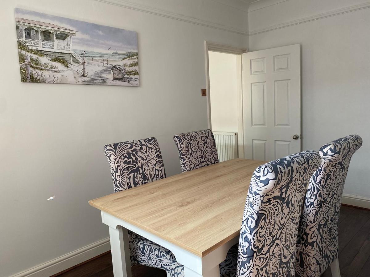 Ivy Coastal Cottage كايستر أون سي المظهر الخارجي الصورة
