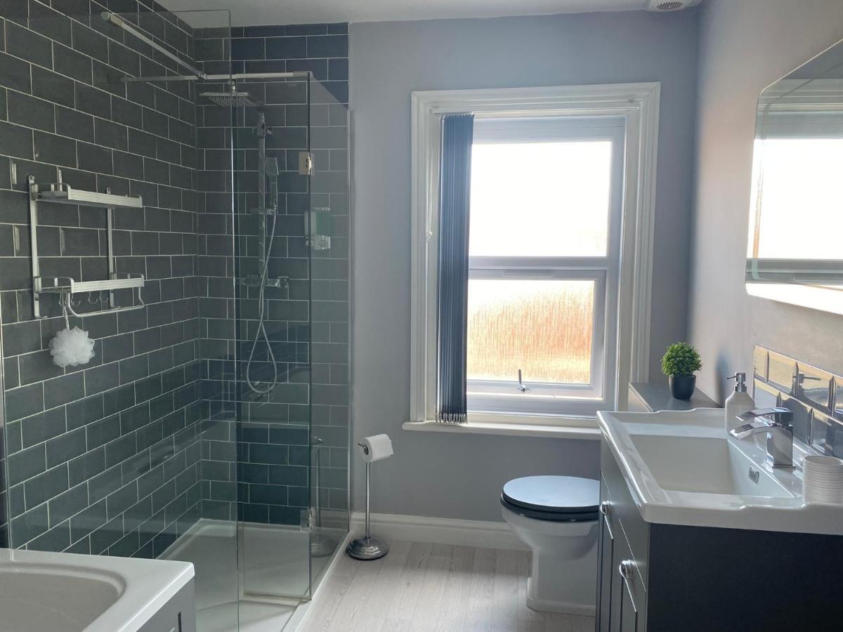 Ivy Coastal Cottage كايستر أون سي المظهر الخارجي الصورة